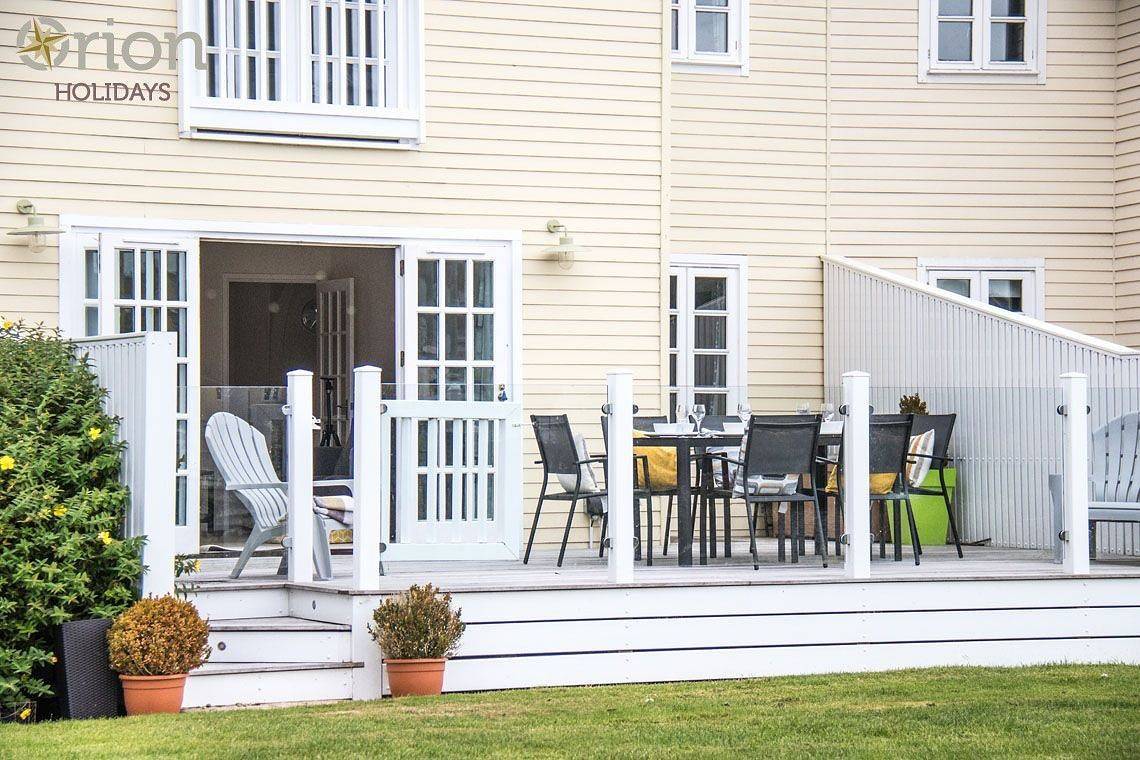 Windrush Lake 88, Waterside in Gloucestershire