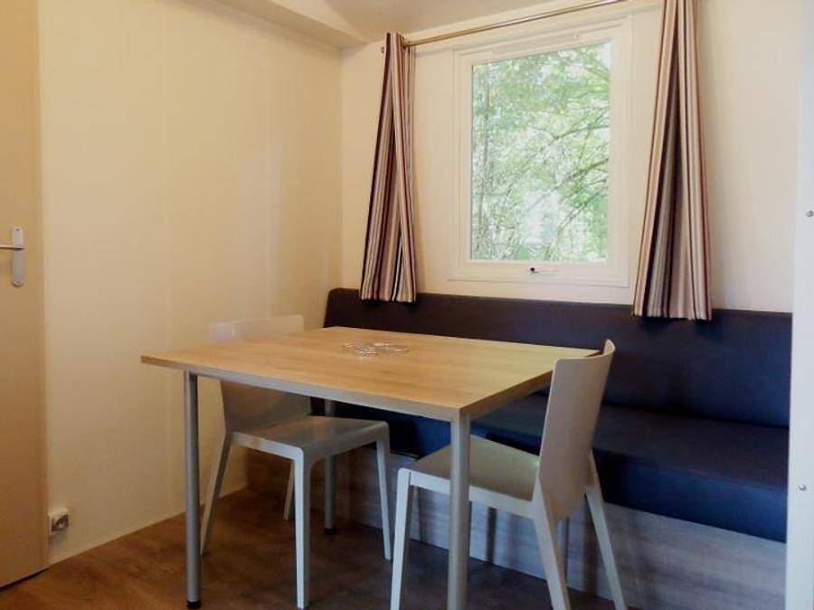 Flower Camping Les Berges de la Dordogne - Mobilhome 6 personnes - Confort + Riviera in Trémolat, Périgord Pourpre