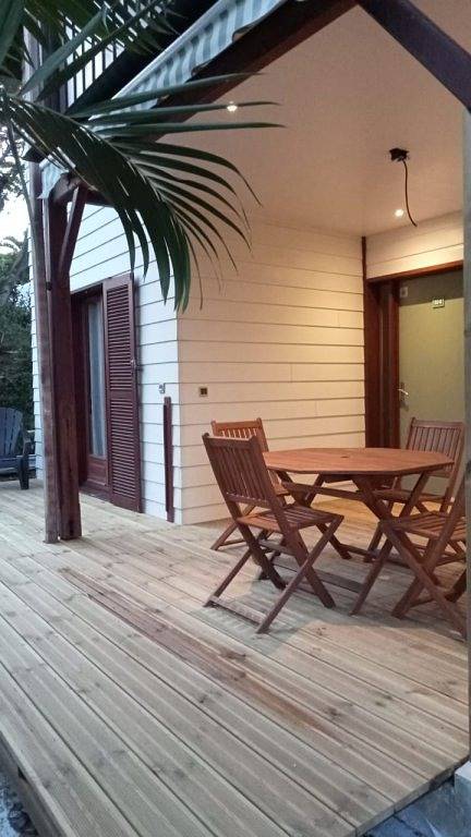 Gîte pour 3 personnes, avec jardin et piscine en Martinique - 4