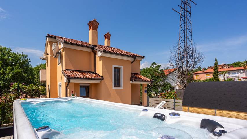 Villa für 6 Personen, mit Terrasse und Garten sowie Sauna, kinderfreundlich in Opatija Riviera