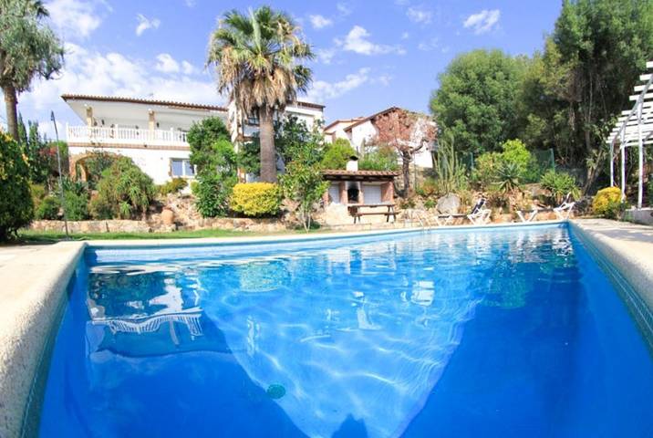 Casa rural para 6 personas, con jardín en Calonge - 2