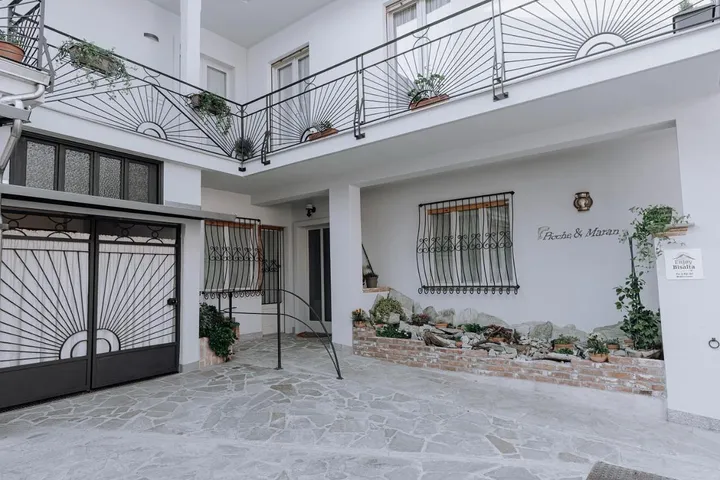 Casa vacanza per 5 persone, con giardino e panorama - 1