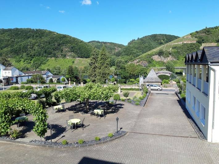 Ferienwohnung für 4 Personen, mit Garten und Terrasse sowie Ausblick in Neumagen-Dhron - 4