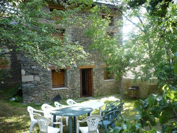 Casa de huéspedes para 10 personas, con jardín - 1
