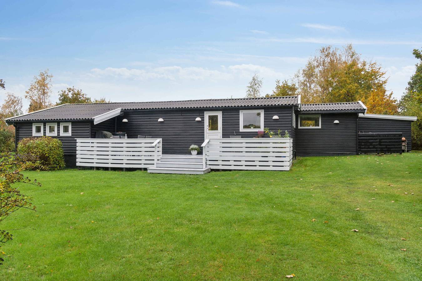 Gemütliches Ferienhaus mit Sauna und Hot Tub in Vig Lyng, Vig