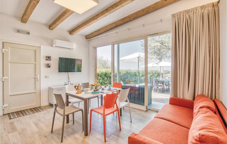 Ferienhaus für 6 Personen, mit Terrasse und Pool, mit Haustier in Marche - 3