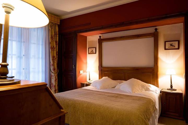 Hôtel pour 2 personnes, avec Terrasse et Jardin ainsi que Piscine et Vue à Montseny - 2