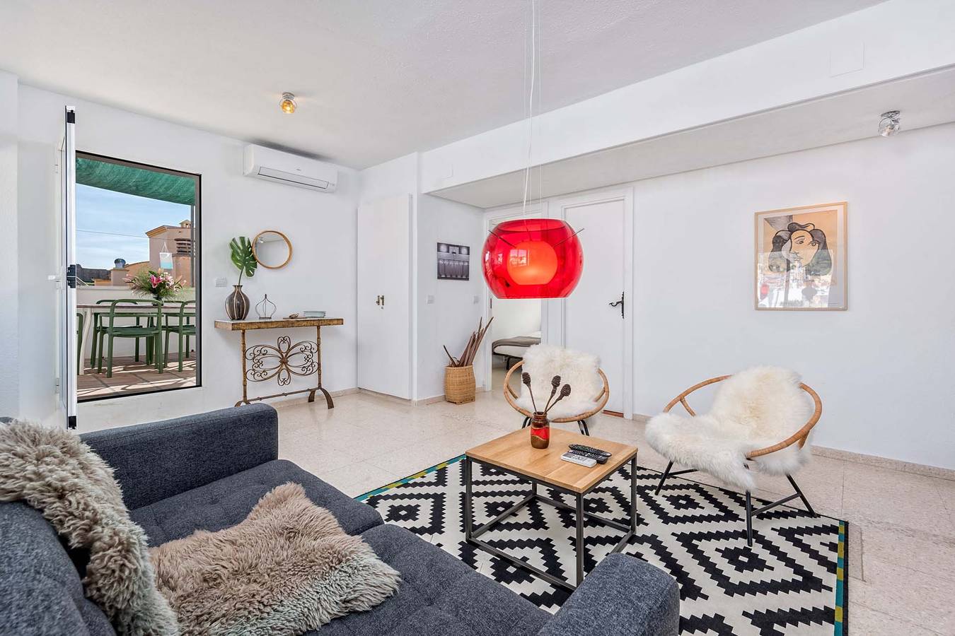 Entire apartment, San Juan in Málaga Central District, Malaga