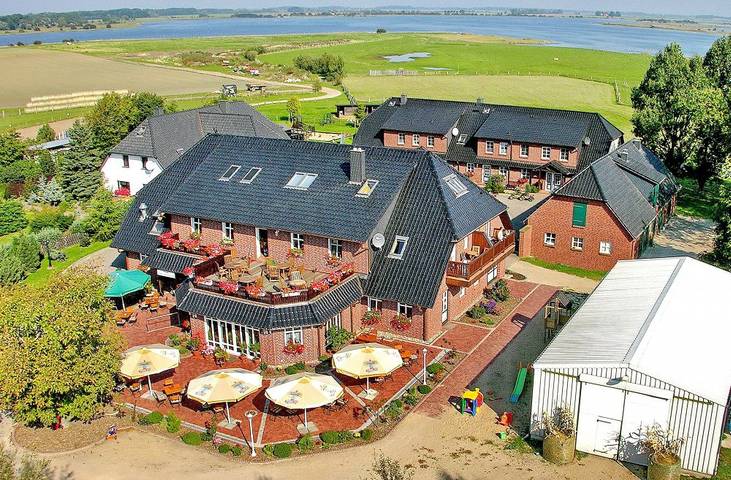 Bauernhof für 4 Personen, mit Garten und Sauna auf Rügen - 3