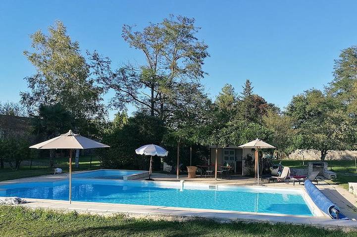 Cottage pour 5 personnes, avec piscine et jardin