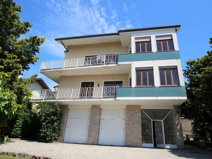 Ferienhaus für 11 Personen, mit Garten und Seeblick in Comune di Verbania - 2