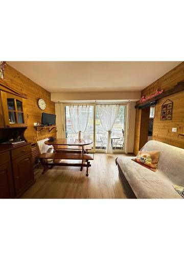 Chalet pour 6 personnes, avec balcon et vue, animaux acceptés dans Gourette
