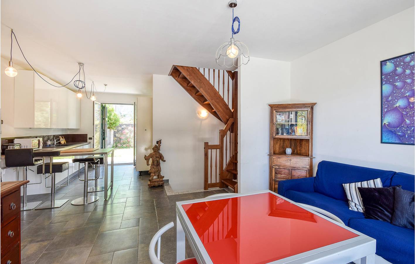 Accogliente appartamento di 100 mq a 1,5 km dalla spiaggia con terrazza in Vado Ligure, Riviera di Ponente