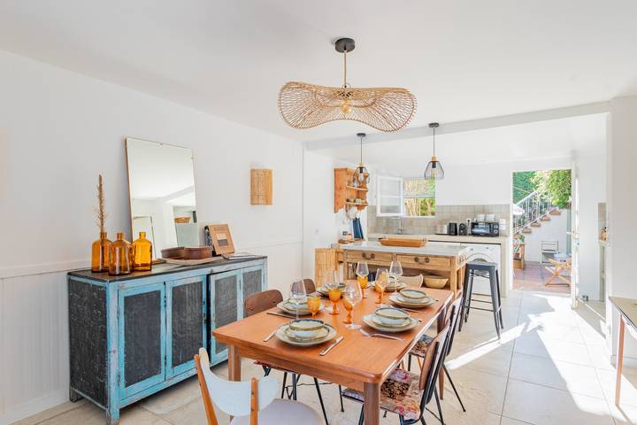 Location de vacances pour 6 personnes, avec balcon et jardin dans Plage de Portissol - 2