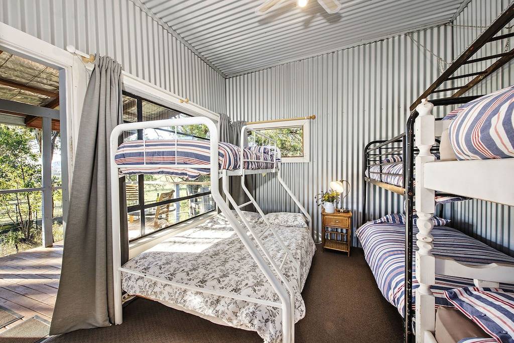 Oddfrog Lodges - Bunkhouse in Mid-Western Regional Council