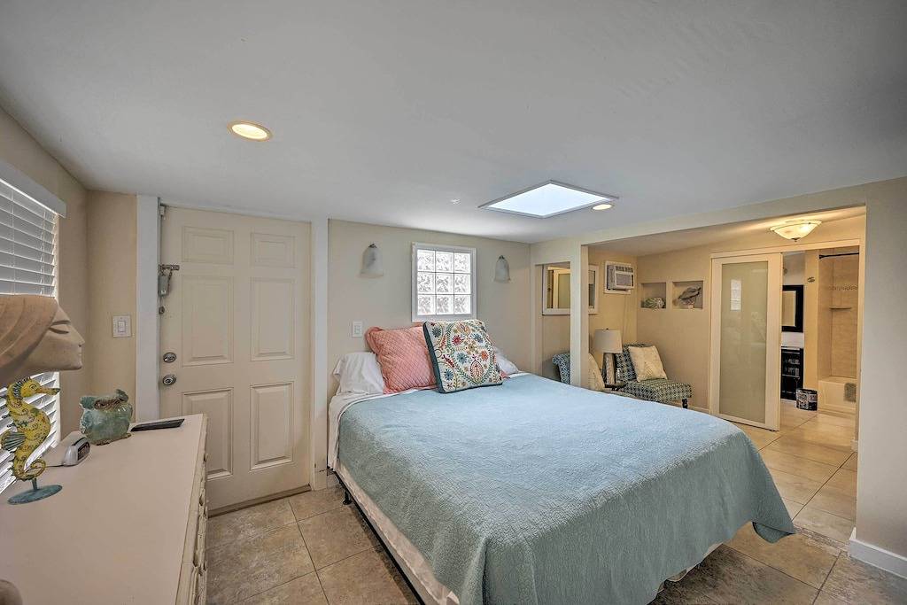 ‘Pelican Nest’, Tropical Naples Villa w/ Pool in Southwest Florida