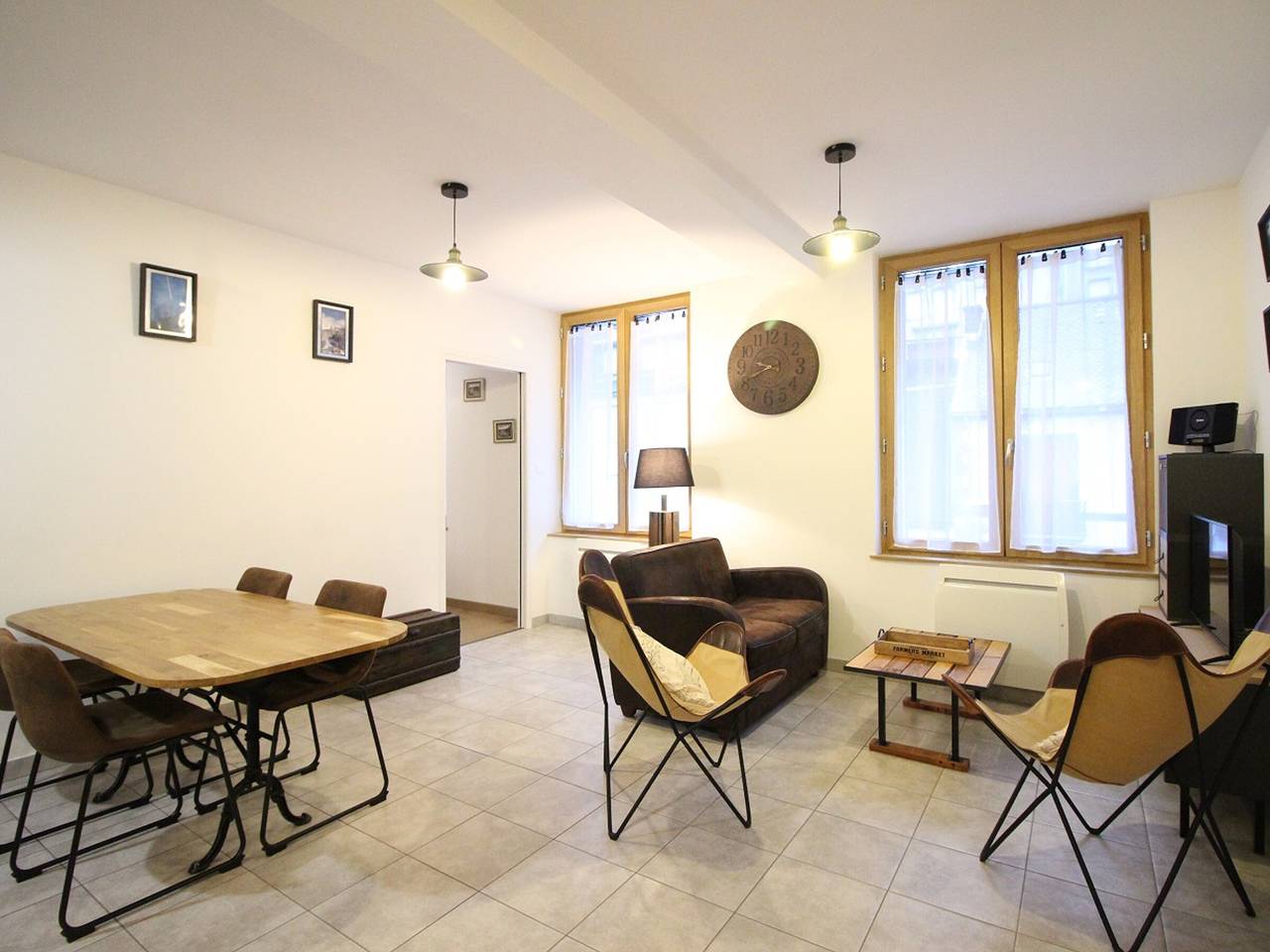 Apartamento entero, F3 con Ascensor, Cerca de Termas, Parking Privado, Esquí, Admite Mascotas, 3***, 4 Personas in Mont-Dore, Parque Natural Regional Volcans d'Auvergne