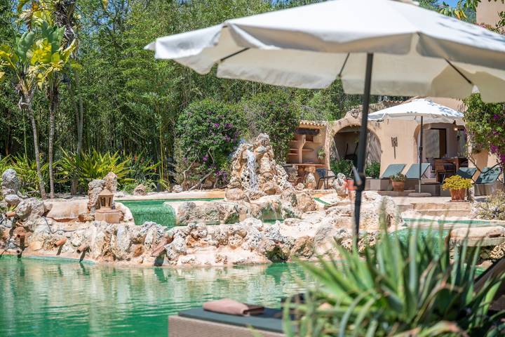 Finca mit Whirlpool für 10 Personen, mit Whirlpool und Garten in Santanyí