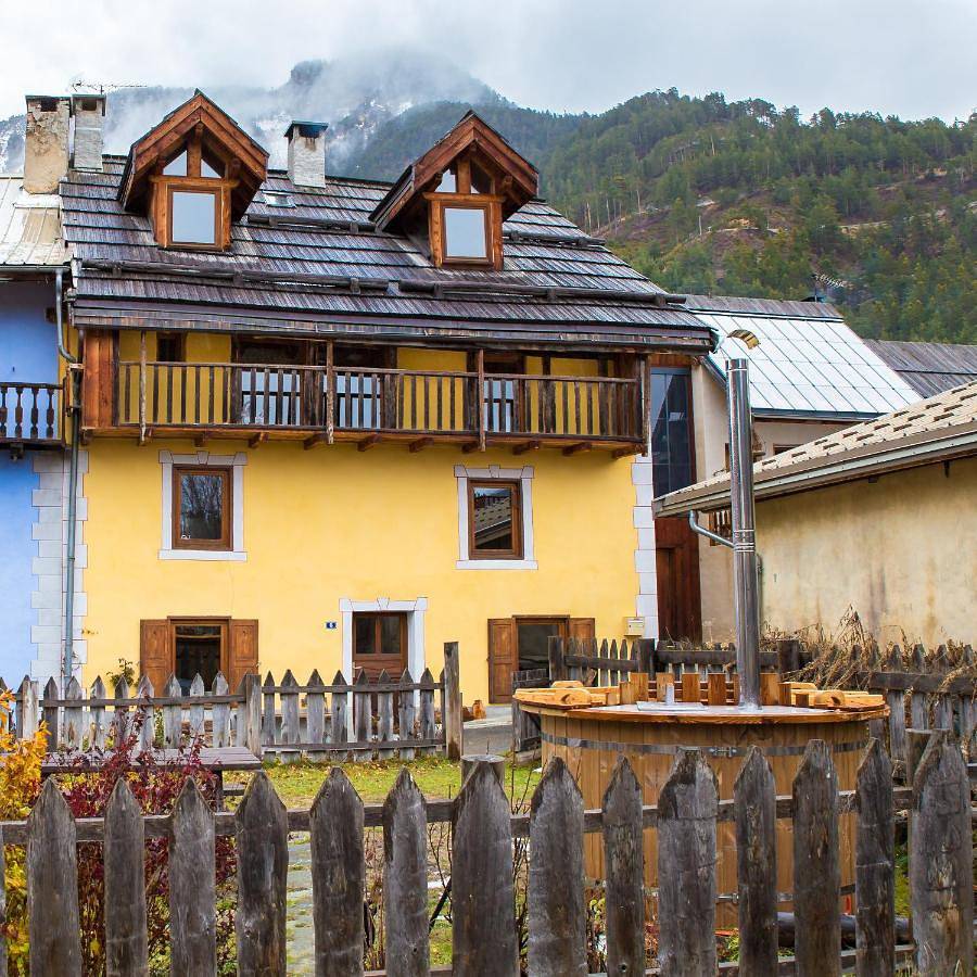 Suite with Mountain View in Montgenèvre, Région de Briançon