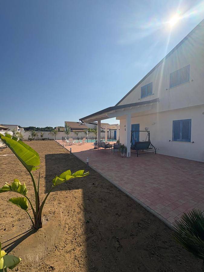Three-Bedroom Villa in Seccagrande, Ribera
