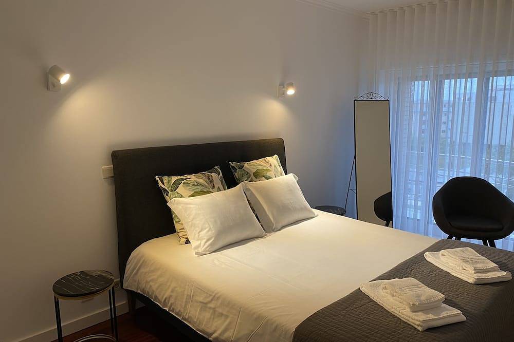 Ganze Wohnung, Beachfront with Rooftop in Vila do Conde, Porto Distrikt