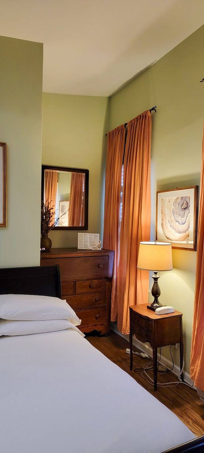 Entire studio, The Lahore Room in New York in Manhattan, New York City