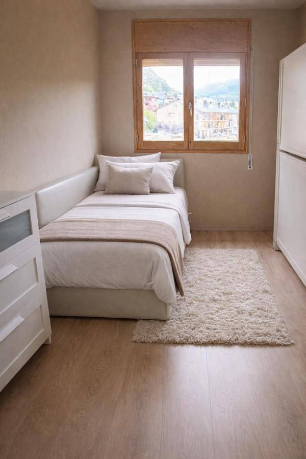 Gîte pour 8 personnes, avec vue et terrasse, animaux acceptés à Llívia - 4