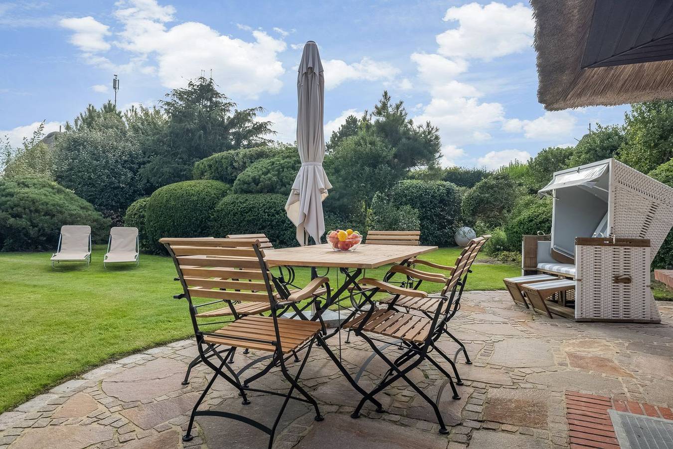 Exklusives Reetdachhaus für 6 Pers. mit Sauna, Kamin, Garten, Pkw-Stellplatz. in Kampen (Sylt), Sylt