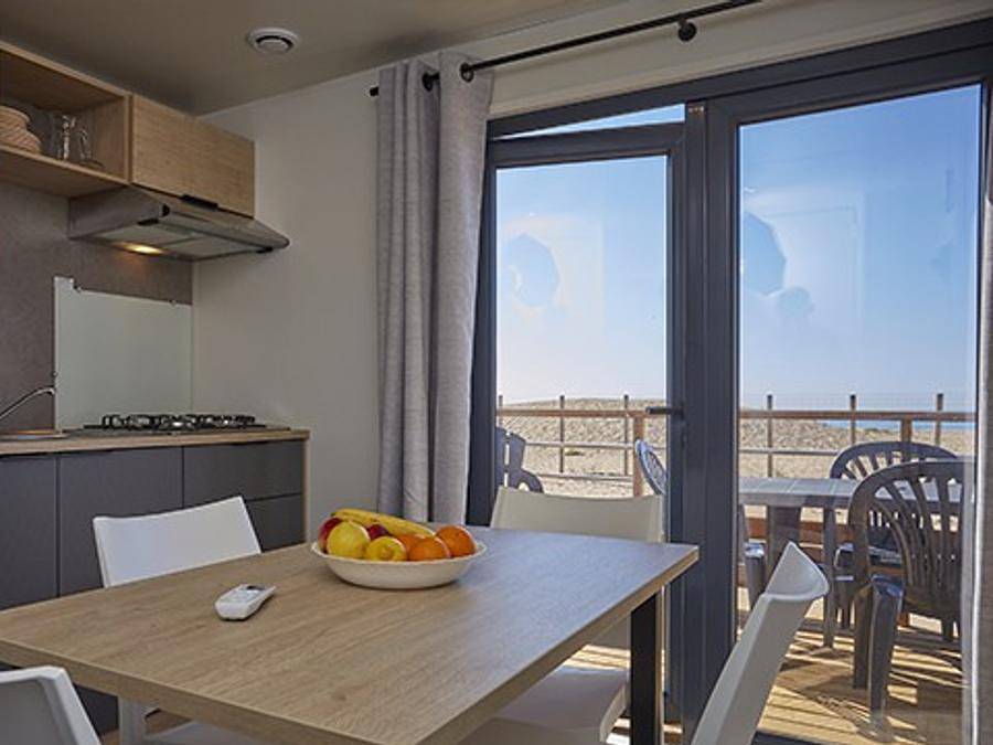 Camping Le Palavas  - Chalet 6 personen - Comfort | 3 Schlafz. | 4/6 Pers. | Klimaanlage in Palavas-les-Flots, Côte d'Améthyste