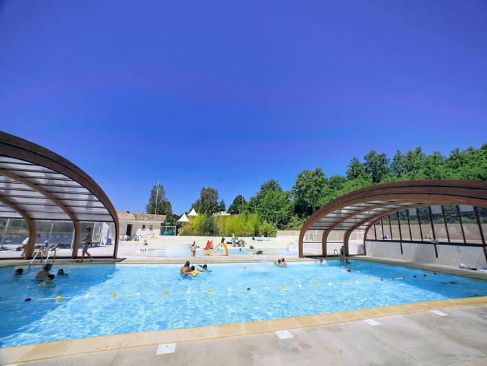 Gîte pour 4 personnes, avec terrasse ainsi que jardin et piscine dans le Tarn-et-Garonne