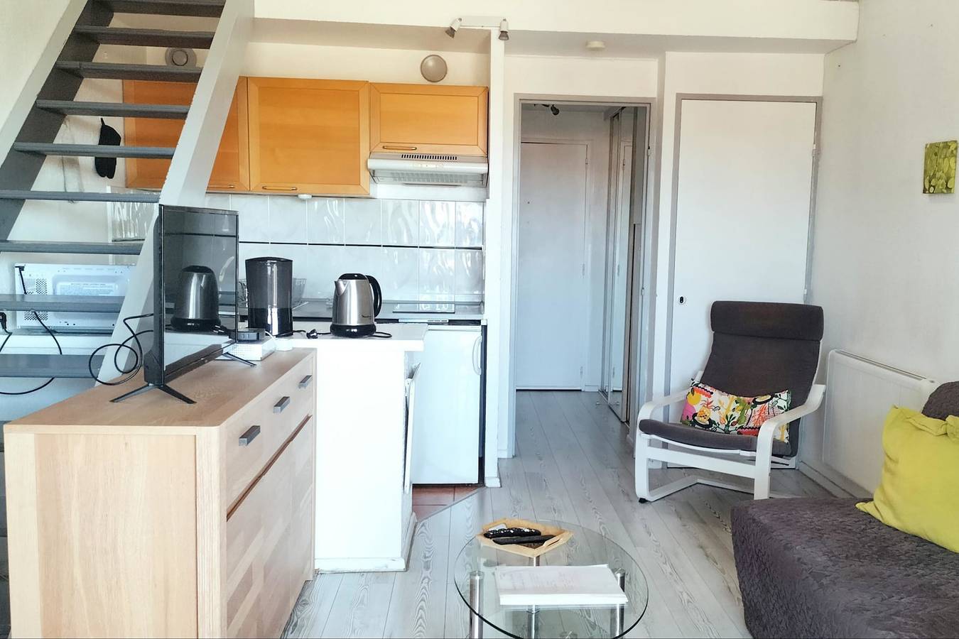 Apartamento entero, 40m² Ac Studio with Balcony & Parking in Sanary-sur-Mer, Costa mediterránea (Francia)