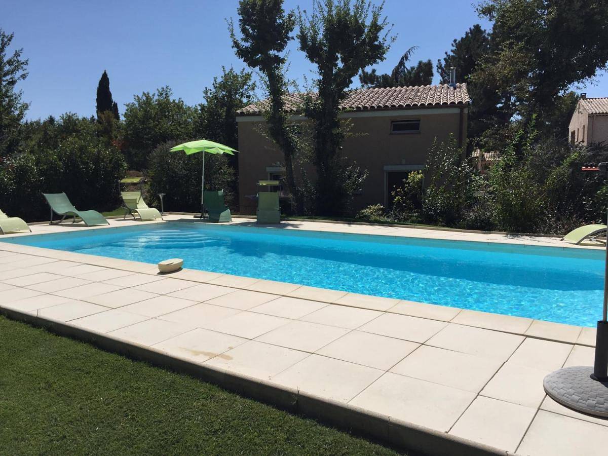 Villa neuve piscine chauffée - St Vallier de Thiey in Saint-Vallier-de-Thiey, Région de Cannes