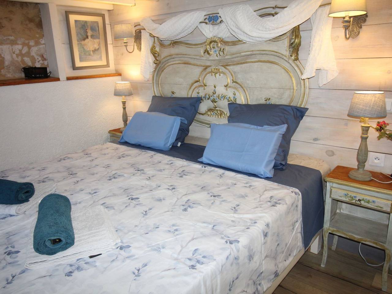 Komfort, Ruhe, privater Pool, Ev-Ladestation in Lanquais, Périgord Pourpre