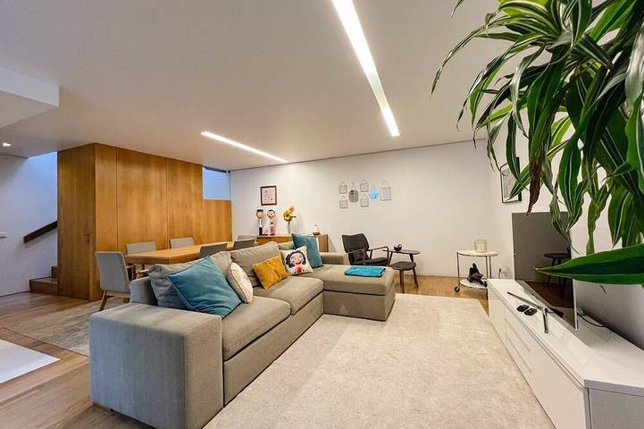 Villa für 8 Personen, mit Balkon - 1