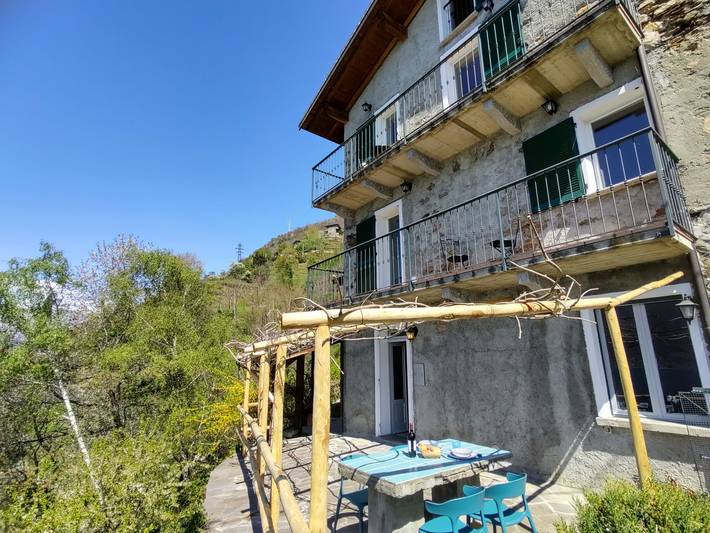 Ferienwohnung für 2 Personen, mit Terrasse und Garten sowie Seeblick, mit Haustier in der Lombardei - 3