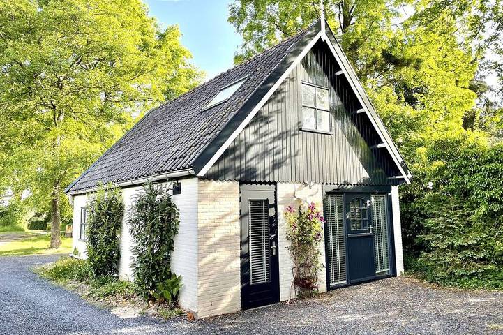 Gîte pour 4 personnes, avec jardin et terrasse