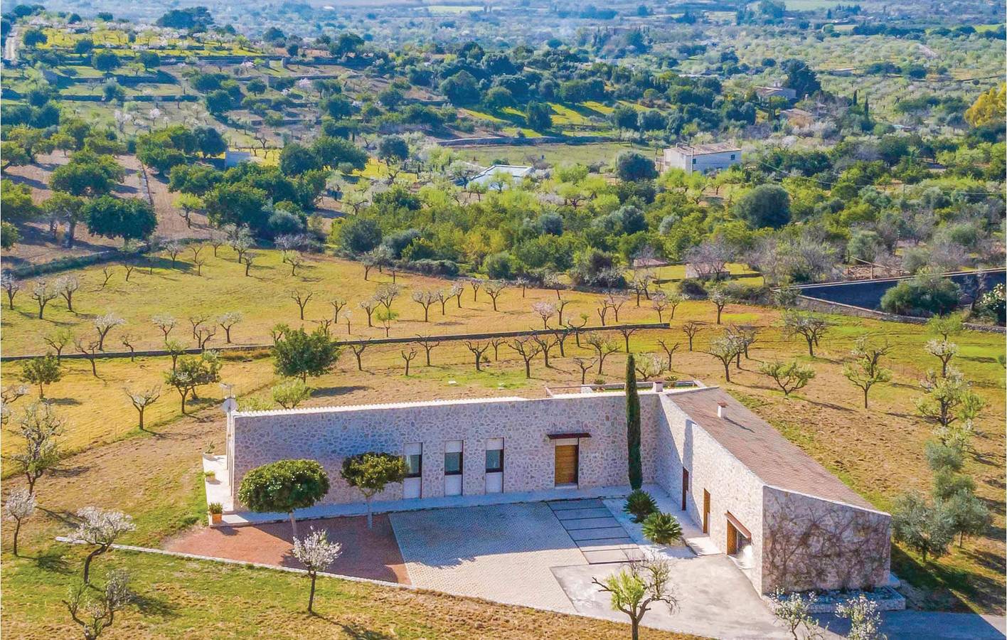 Selva Wohnung: AC, Pool, Küche, WiFi, Grill in Selva, Mallorca Inselmitte