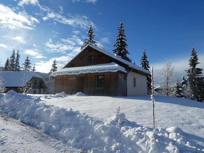 Location de vacances pour 8 personnes, avec jardin ainsi que sauna et vue, animaux acceptés à Chapelle-des-Bois - 3