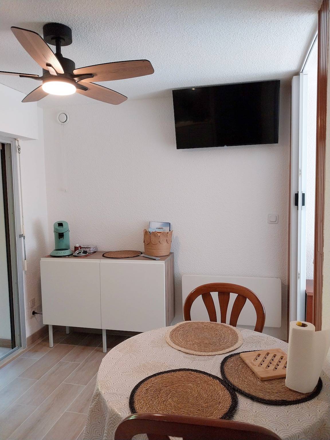 Appartement entier, Appartement « Soleil D'Oc 8 » avec jardin privé in Cazaubon, Gers