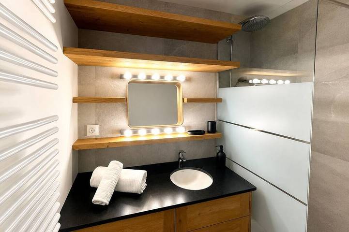 Appartamento intero, 3 camere trattati e di sole in residenza calma, bella vista sulle montagne in Val-d'Isère, Massiccio del Ruitor