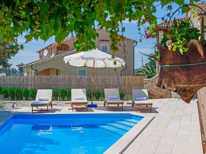 Ferienhaus für 4 Personen, mit Terrasse und Garten in Porec und Umgebung - 4