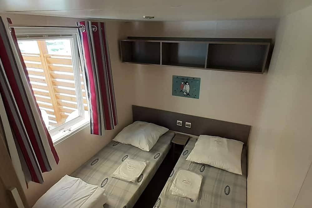 Mobile home climatisé 3 chambres à 5minutes de la plage in Carnac, Côte des Mégalithes