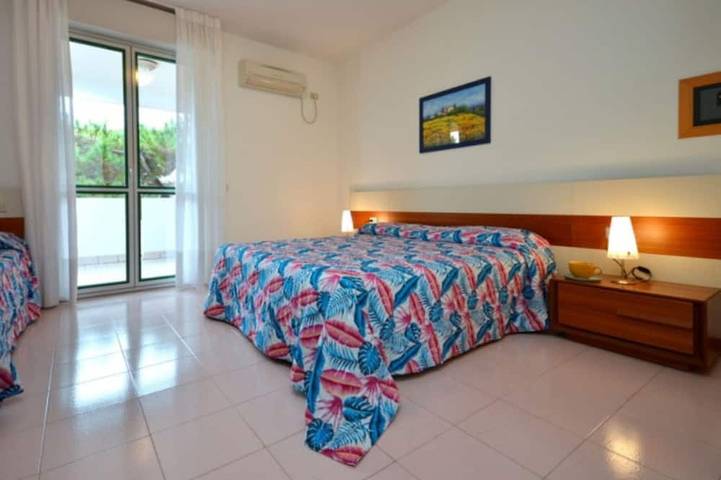 Villa mit pool für 7 Personen, mit Terrasse und Garten sowie Pool in Bibione - 4