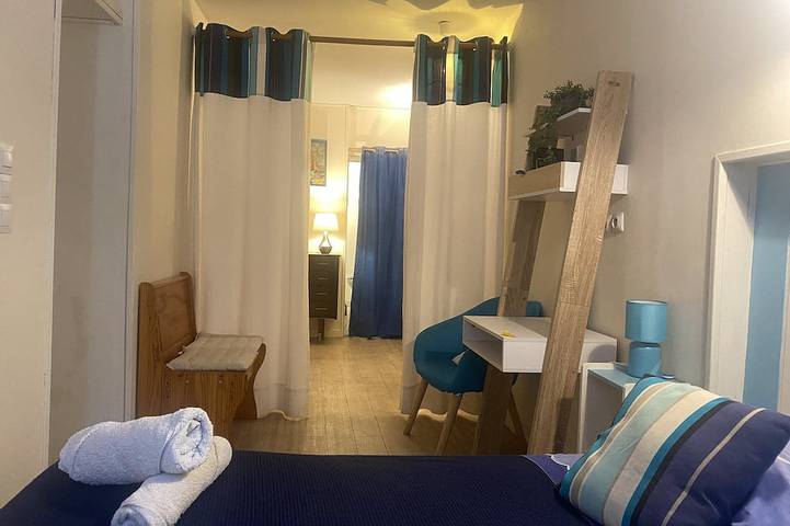 Grande maison 15 pers. – 5 chambres, 5 Sdb privatives – Marennes/Oléron - Royan in Marennes, Marennes-Hiers-Brouage