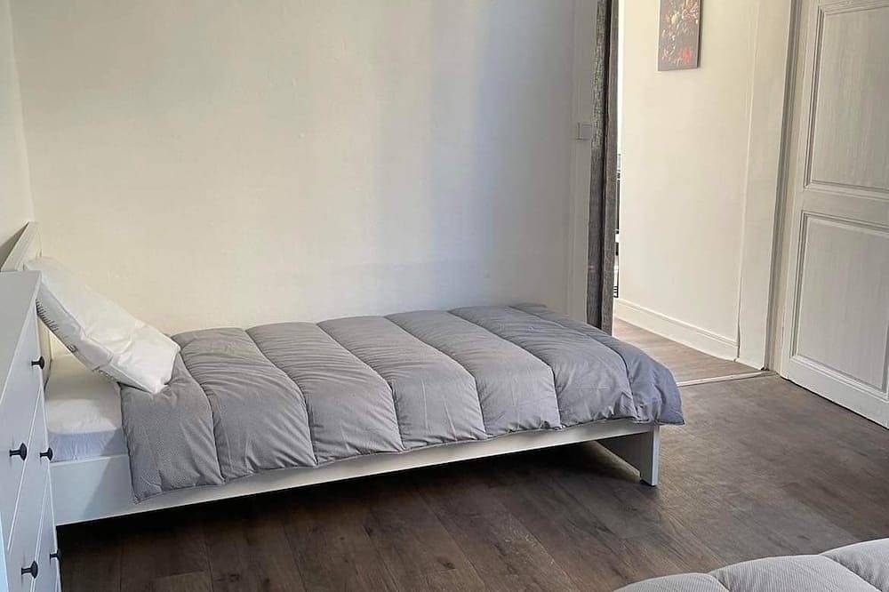 Entire apartment, La clef sithieu in Saint-Omer, Saint-Omer region