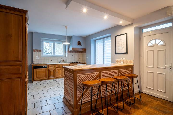 Gaillarde - Maison pour 8 avec grand jardin in Brive-la-Gaillarde, Brive-la-Gaillarde region