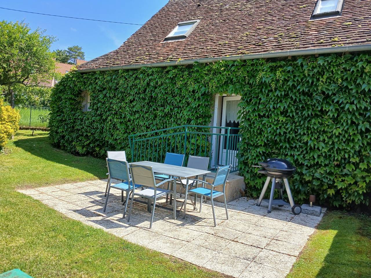 Charmantes Haus mit Garten, nahe Nevers und Naturaktivitäten in Beaumont-Sardolles, Nièvre