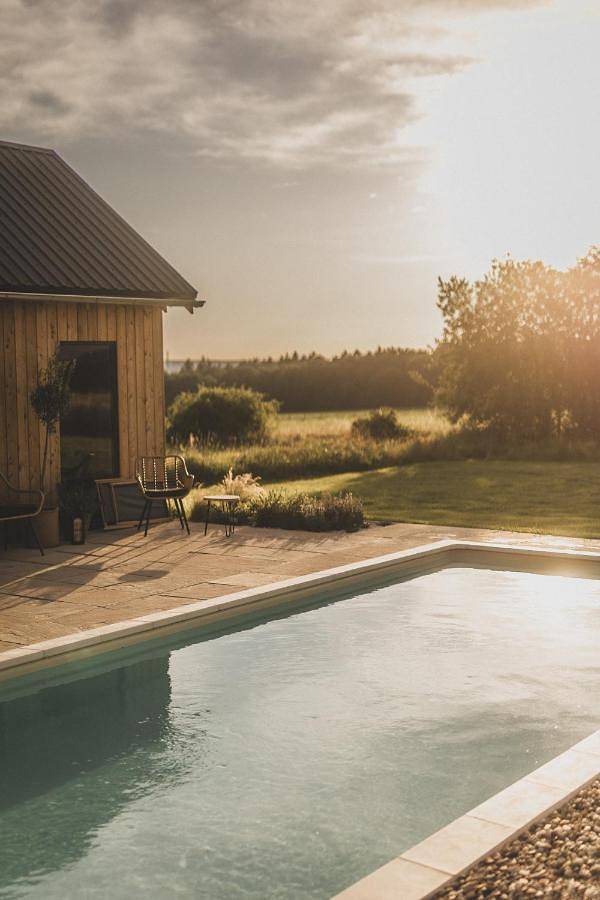 Chalet für 4 Personen, mit Whirlpool und Terrasse sowie Garten und Pool in Niederschlesien - 2