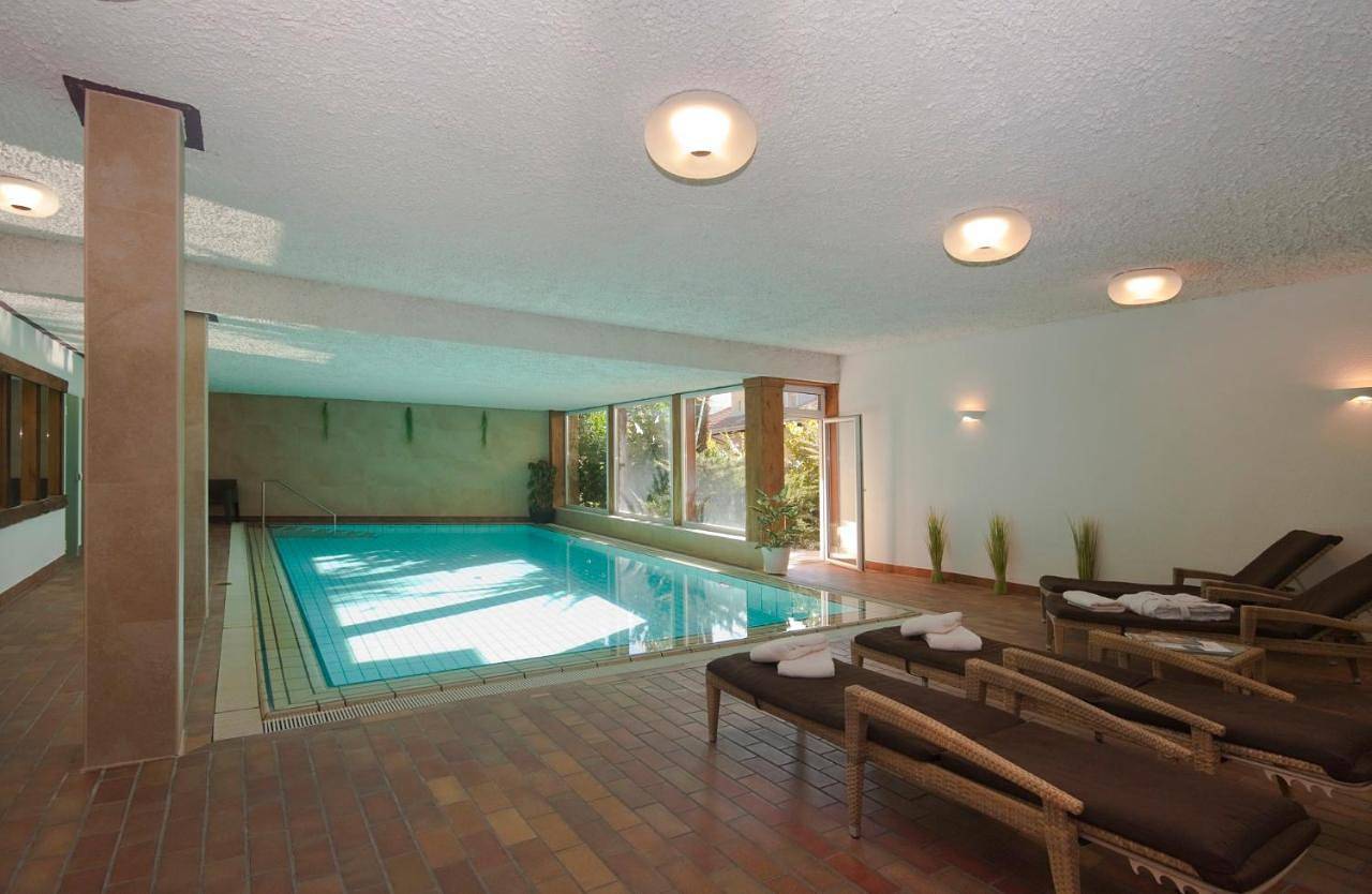 Ferienwohnungen St Hippolyt mit Hallenbad in Algund, Texelgruppe