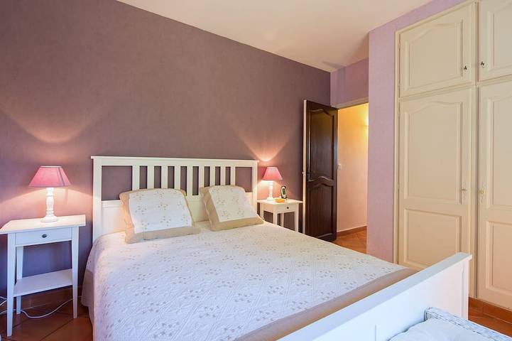 Location de vacances pour 8 personnes, avec jardin à Le Tignet - 2